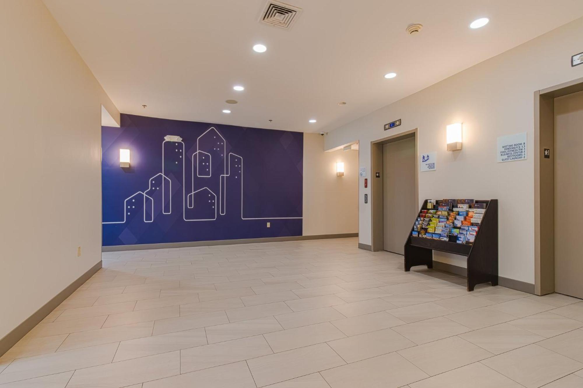 Holiday Inn Express Hartford-Newington By Ihg Ngoại thất bức ảnh