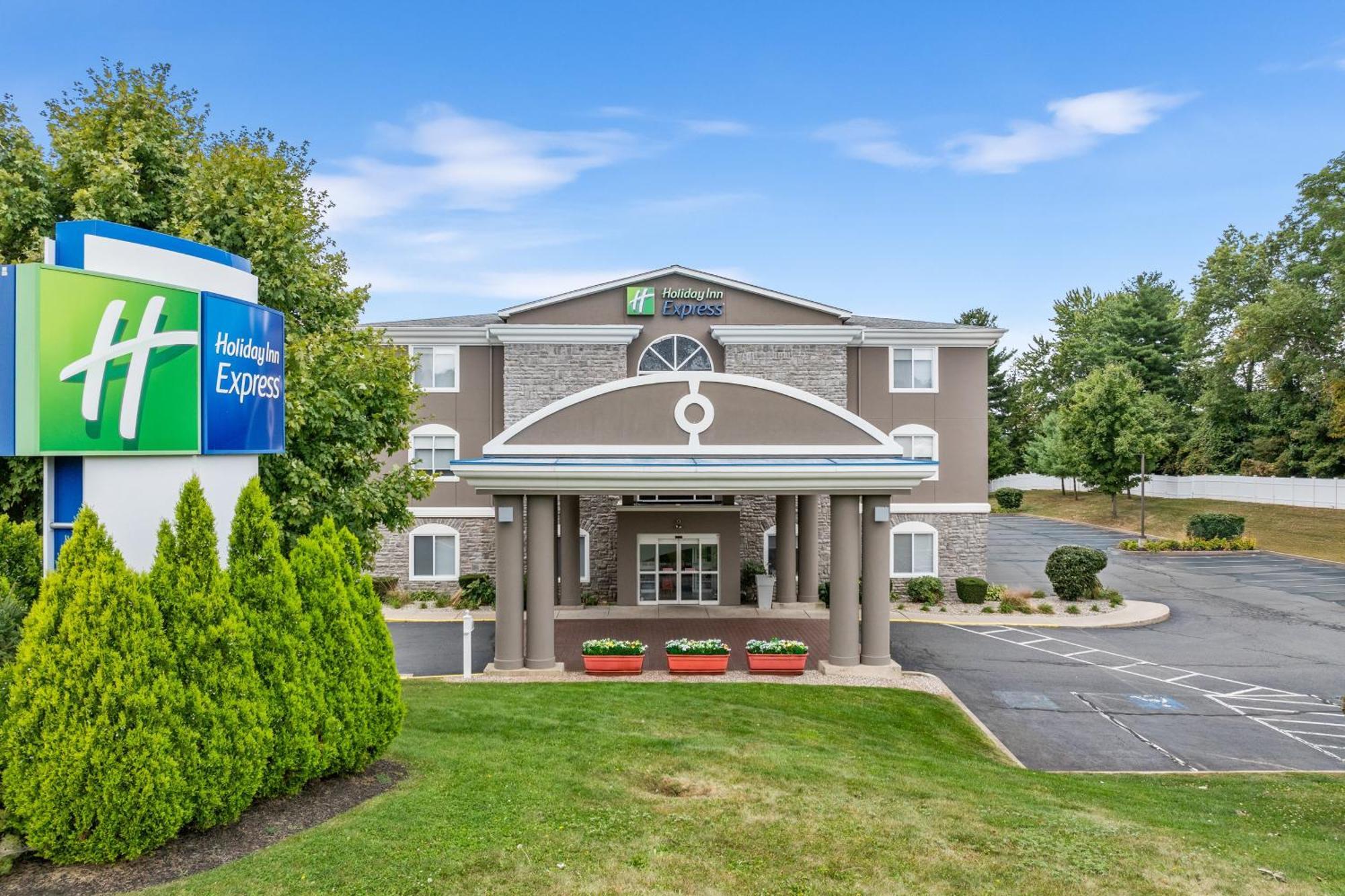 Holiday Inn Express Hartford-Newington By Ihg Ngoại thất bức ảnh
