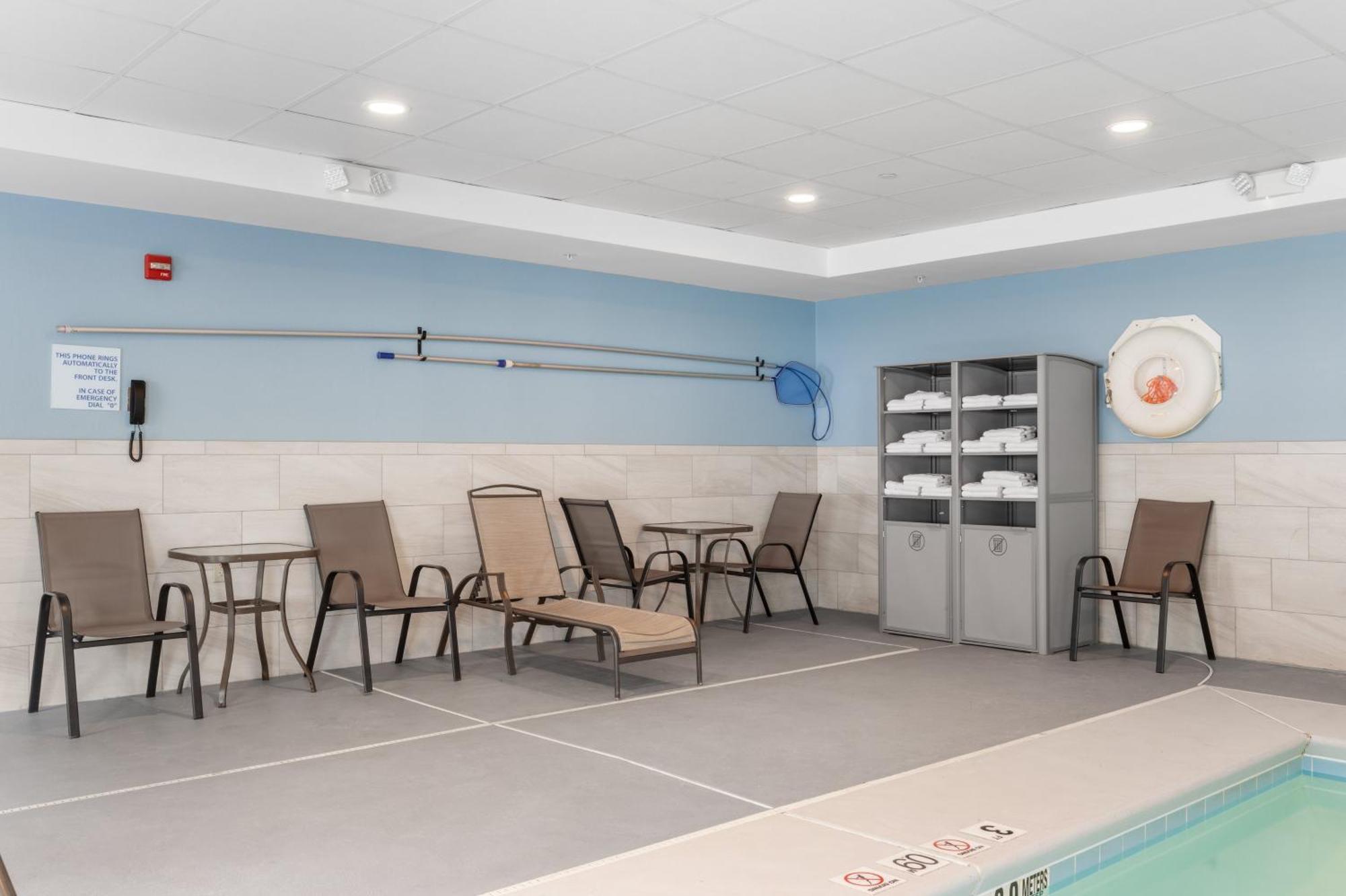 Holiday Inn Express Hartford-Newington By Ihg Ngoại thất bức ảnh